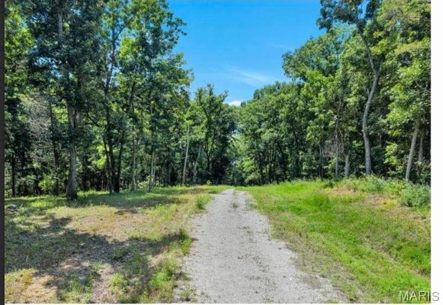 2323 HWY F hwy F 80 ac, Unincorporated, MO 63341