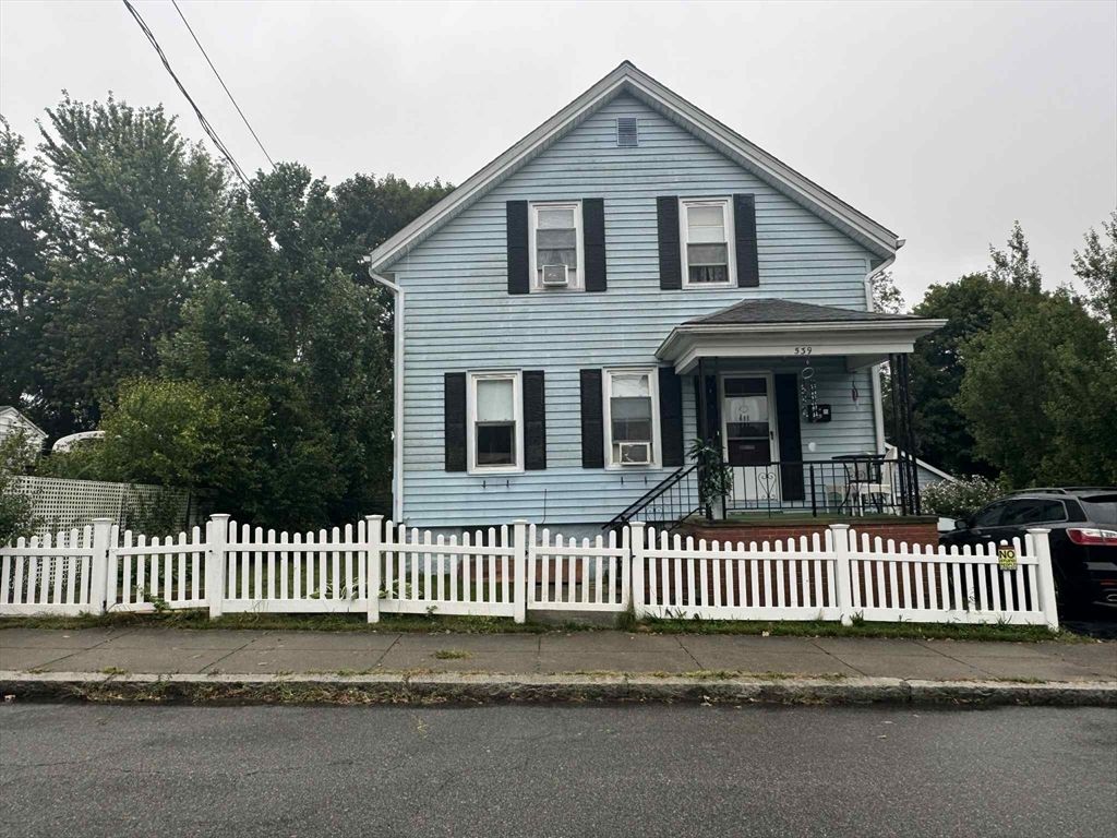 539 Aetna St, Fall River, MA 02721