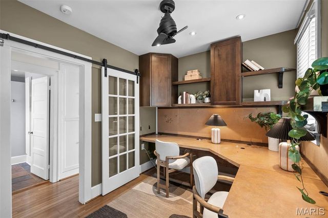400 N Van Buren Avenue, Kirkwood, MO 63122