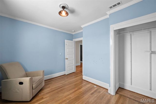 400 N Van Buren Avenue, Kirkwood, MO 63122