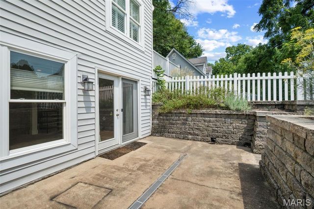 400 N Van Buren Avenue, Kirkwood, MO 63122