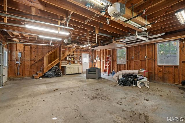 400 N Van Buren Avenue, Kirkwood, MO 63122