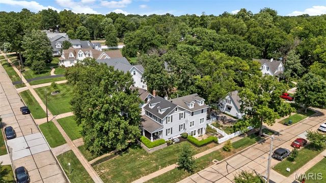 400 N Van Buren Avenue, Kirkwood, MO 63122