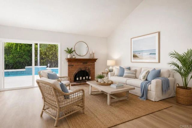745 Black Hawk Circle, Vista, CA 92081
