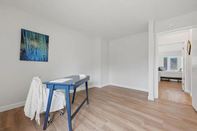 745 Black Hawk Circle, Vista, CA 92081