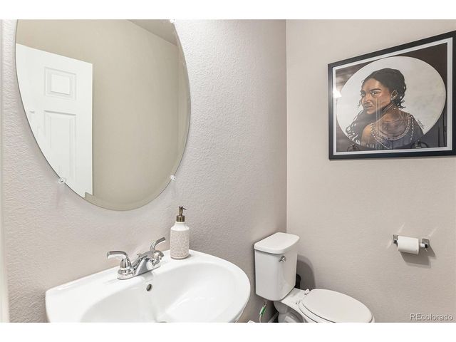 16092 E Warner Pl, Denver, CO 80239