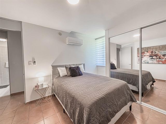 693 693 552, Vega Alta, PR 00692