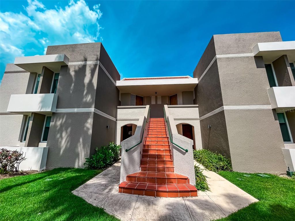 693 693 552, Vega Alta, PR 00692