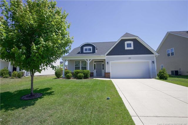 1721 Stackhouse Drive, Fayetteville, NC 28314