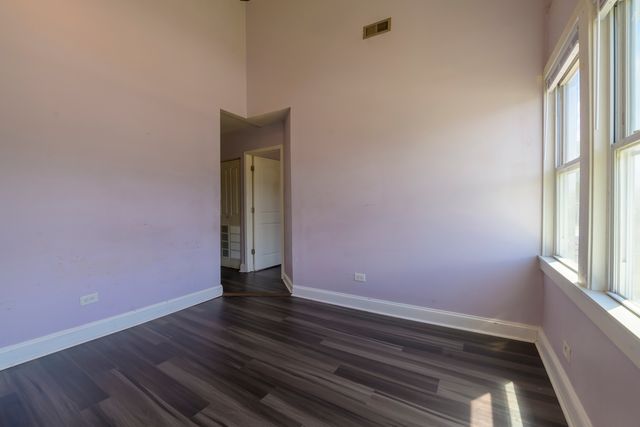 2436 W Fillmore Street, Chicago, IL 60612