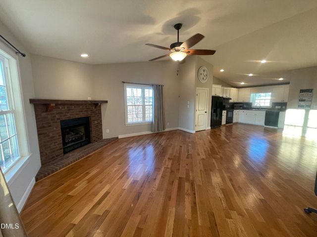 12525 Nc Hwy 50, Newton Grove, NC 28366