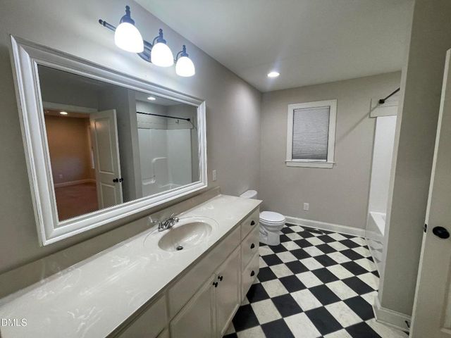 12525 Nc Hwy 50, Newton Grove, NC 28366