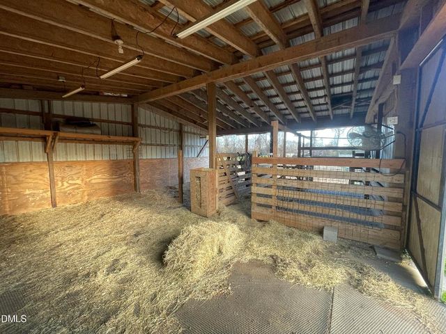 12525 Nc Hwy 50, Newton Grove, NC 28366