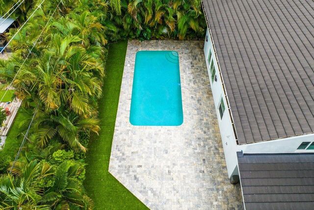 1145 SW 20th Street, Boca Raton, FL 33486
