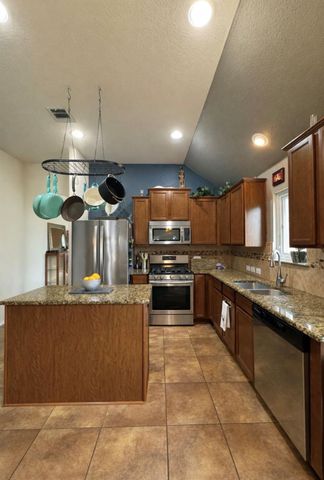 1052 Hot Spring VLY, Buda, TX 78610