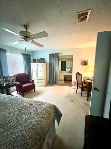 10219 Crescent Moon Drive, Houston, TX 77064