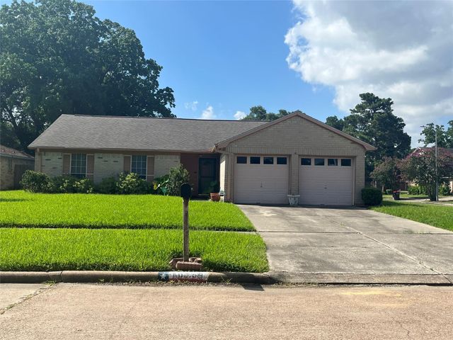 10219 Crescent Moon Drive, Houston, TX 77064