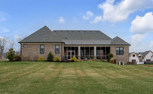 157 Doe Valley, Nicholasville, KY 40356