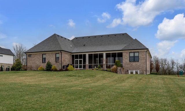157 Doe Valley, Nicholasville, KY 40356