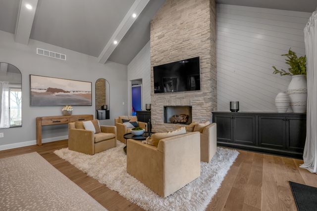 157 Doe Valley, Nicholasville, KY 40356