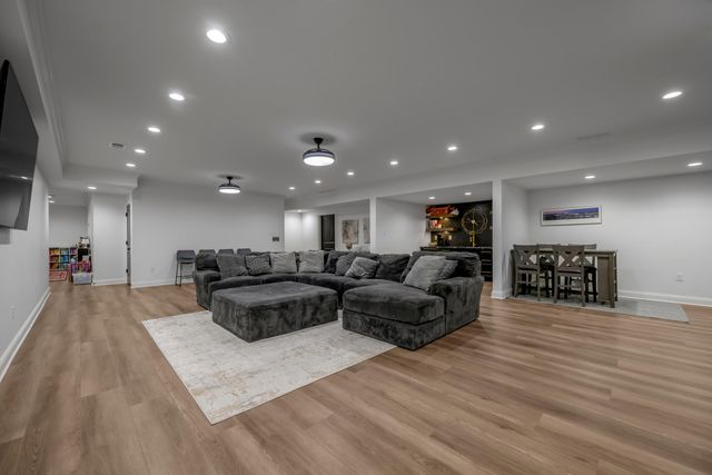 157 Doe Valley, Nicholasville, KY 40356