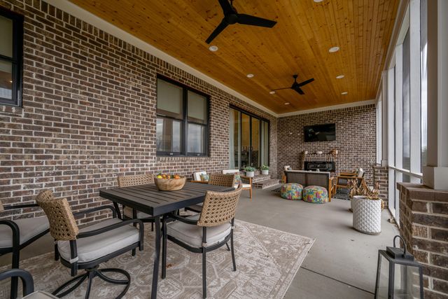 157 Doe Valley, Nicholasville, KY 40356