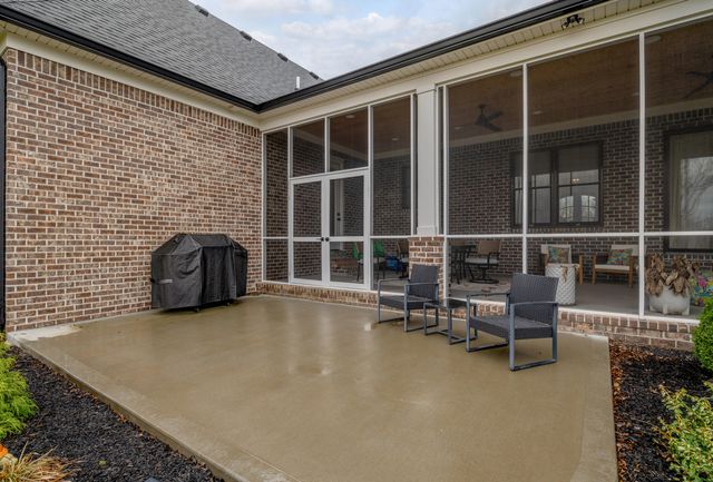 157 Doe Valley, Nicholasville, KY 40356