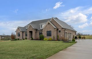 157 Doe Valley, Nicholasville, KY 40356