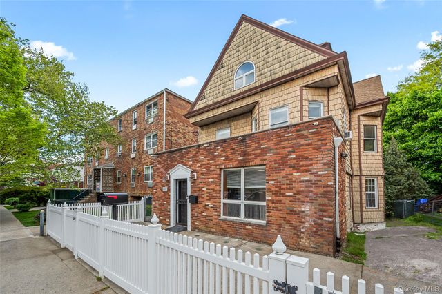 4647 Bedford Avenue, Brooklyn, NY 11235