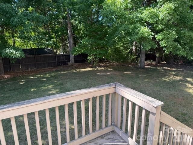 11025 Fountaingrove Drive, Charlotte, NC 28262