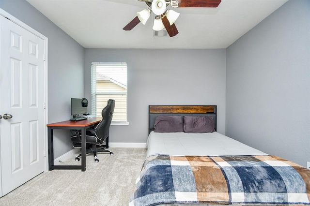 30057 Willow Walk Lane, Brookshire, TX 77423
