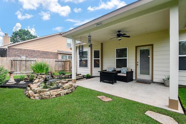 30057 Willow Walk Lane, Brookshire, TX 77423