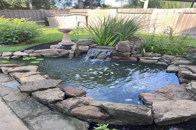 30057 Willow Walk Lane, Brookshire, TX 77423