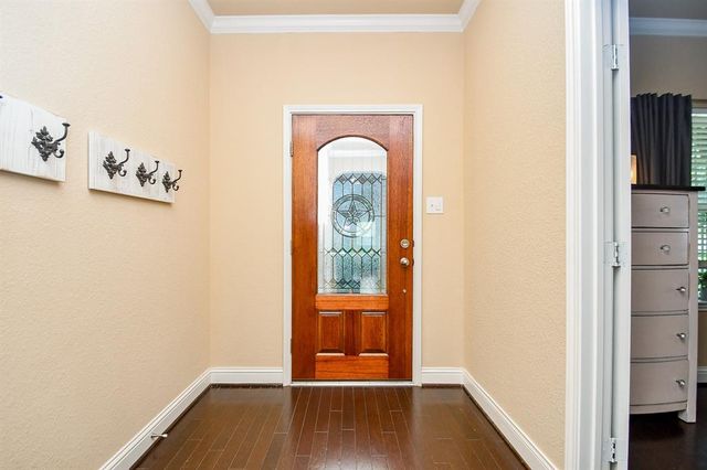 30057 Willow Walk Lane, Brookshire, TX 77423