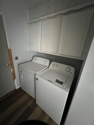 101 S Highland Avenue, Hobart, OK 73651