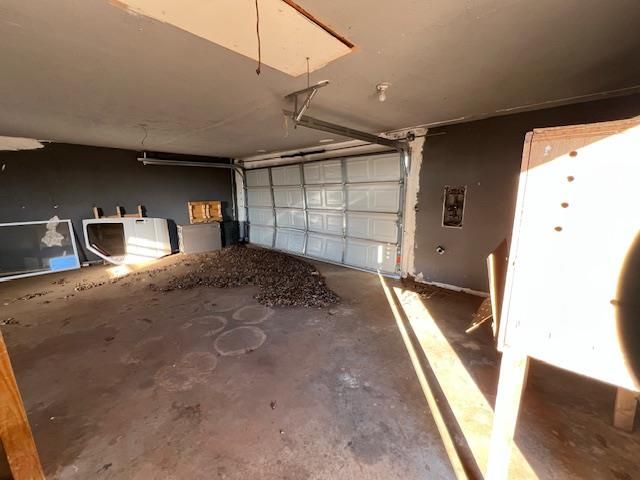 101 S Highland Avenue, Hobart, OK 73651