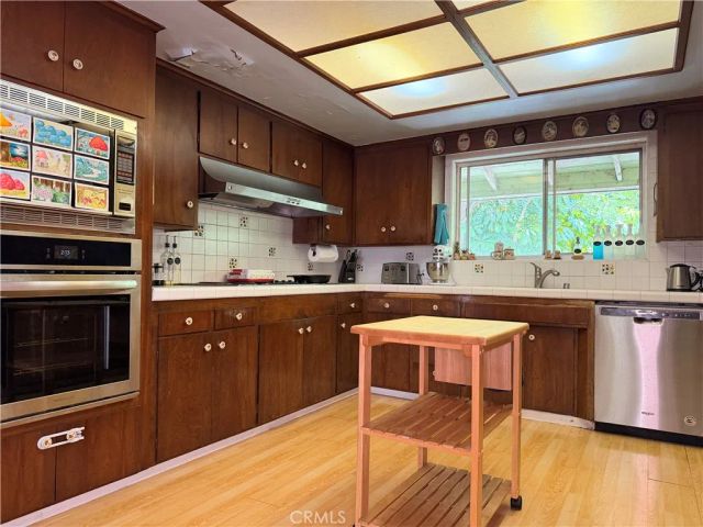 9931 Highcliff, Santa Ana, CA 92705