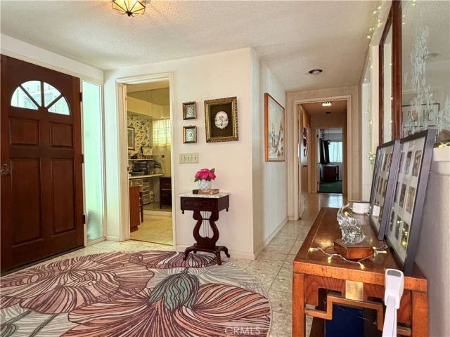 9931 Highcliff, Santa Ana, CA 92705