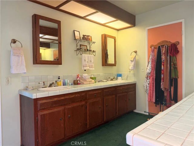 9931 Highcliff, Santa Ana, CA 92705