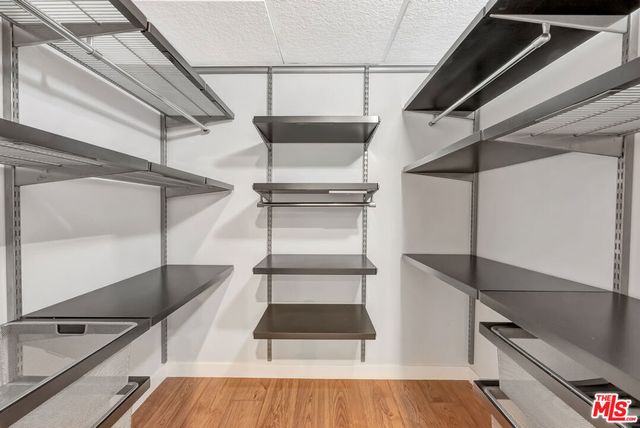 8535 W West Knoll Drive 107, West Hollywood, CA 90069