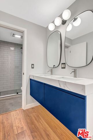 8535 W West Knoll Drive 107, West Hollywood, CA 90069