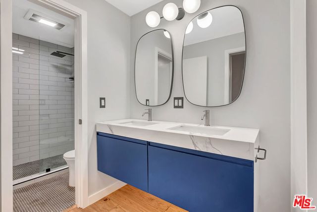 8535 W West Knoll Drive 107, West Hollywood, CA 90069