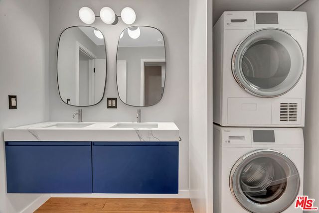 8535 W West Knoll Drive 107, West Hollywood, CA 90069