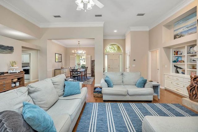 316 Oak Grove Island Drive, Brunswick, GA 31523