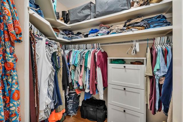 316 Oak Grove Island Drive, Brunswick, GA 31523