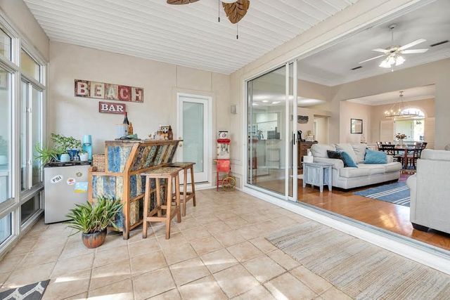 316 Oak Grove Island Drive, Brunswick, GA 31523