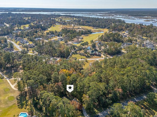 316 Oak Grove Island Drive, Brunswick, GA 31523