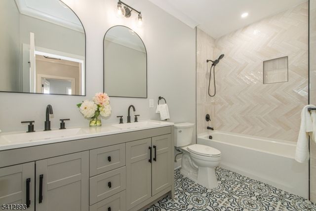 117 Woodlawn Ave, Bridgewater Twp., NJ 08807