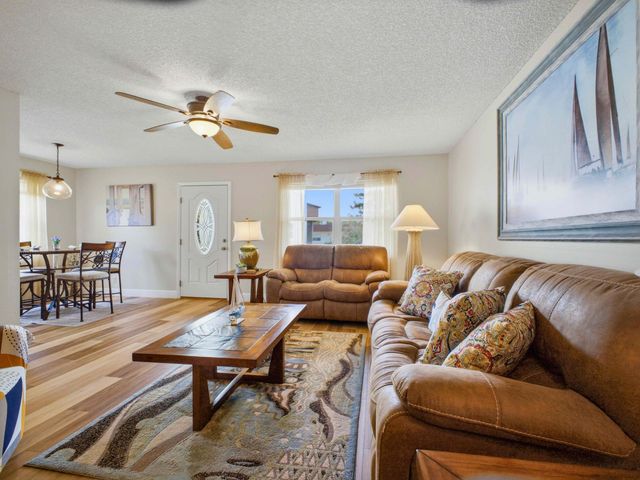 755 Normandy P, Delray Beach, FL 33484
