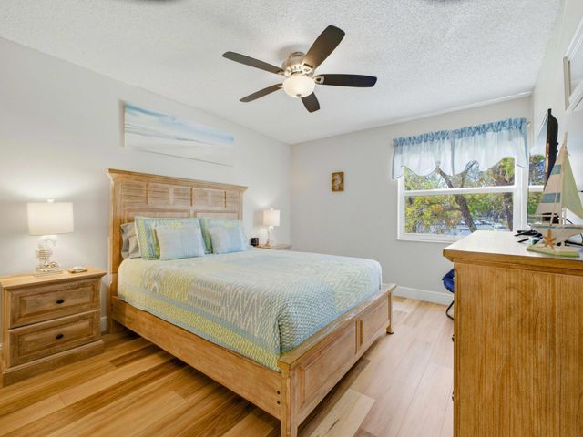 755 Normandy P, Delray Beach, FL 33484